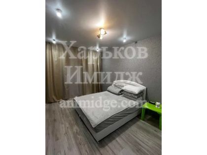 Продам 3 -х комнатую квартиру на 1 этаже 9 этажного дома новострой Мира 1  метро Масельского ХТЗ